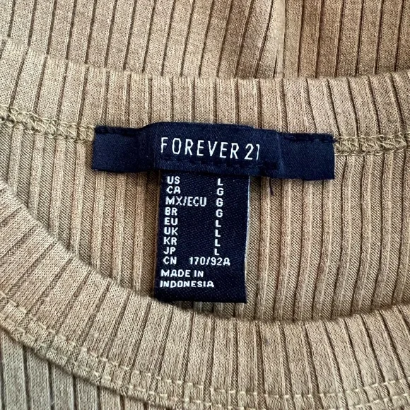 Forever 21 Olive Ribbed Cropped Tank Size Large - Picture 7 of 7